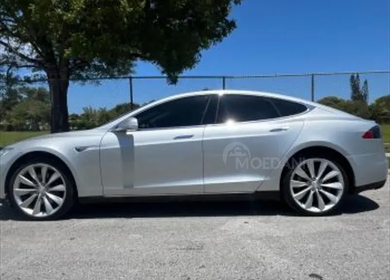 Tesla Model S 2012 Тбилиси - изображение 5