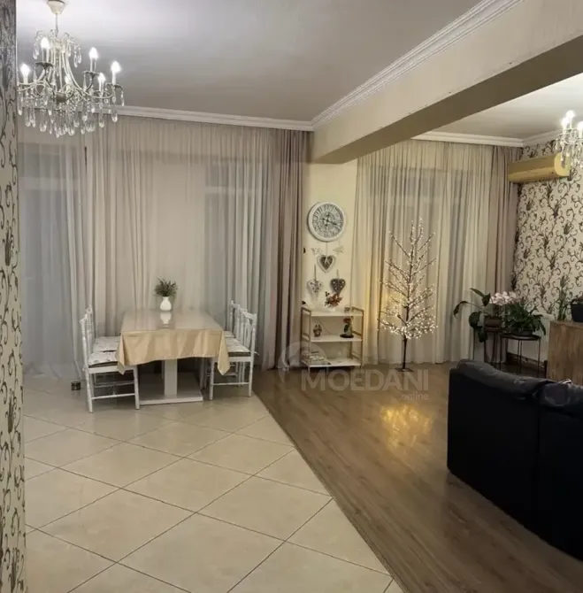 Сдам 3-комн. квартиру 130м² 3/12 эт. Тбилиси - изображение 1