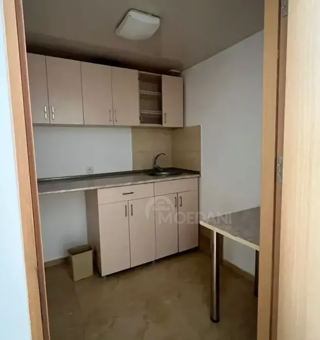 Ქირავდება უნივერსალური კომერციული ფართი საბურთალოზე თბილისი - photo 12