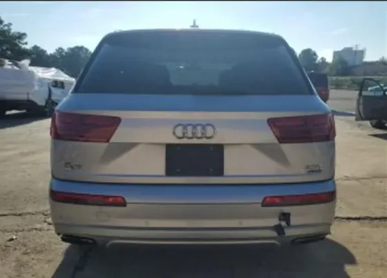 Audi Q7 2018 Тбилиси