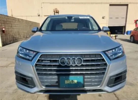 Audi Q7 2018 Тбилиси