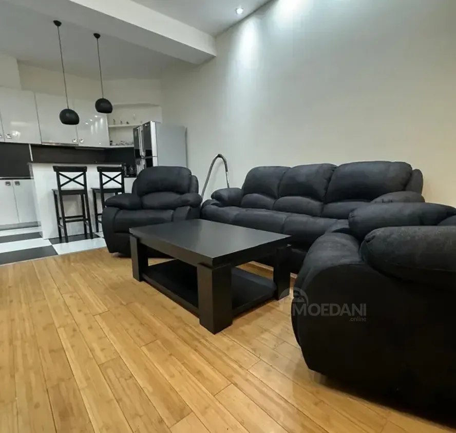 Сдам 3-комн. квартиру 80м² 4/12 эт. Тбилиси - изображение 1