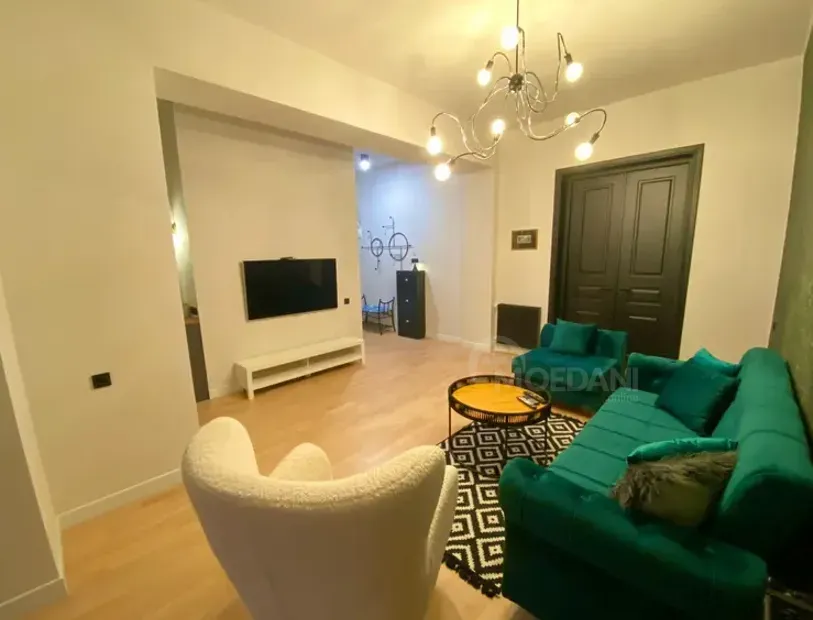 Сдам 4-комн. квартиру 85м² 3/5 эт. Тбилиси - изображение 2