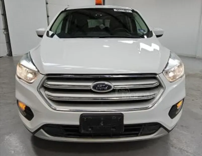 Ford Escape 1.4L 2019 Тбилиси - изображение 1