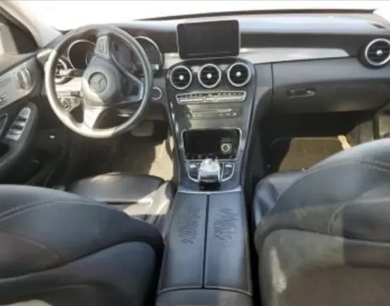 Mercedes C 2L 2015 თბილისი
