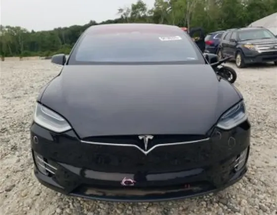 Tesla Model X 2017 Тбилиси