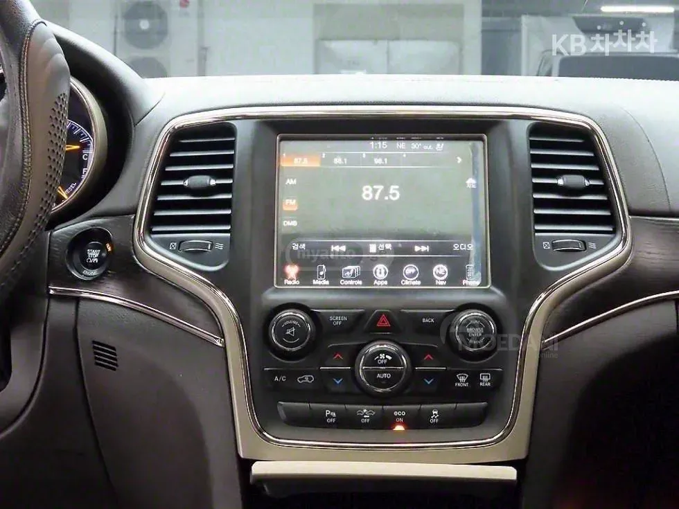 Jeep Grand Cherokee 2015 Тбилиси - изображение 4