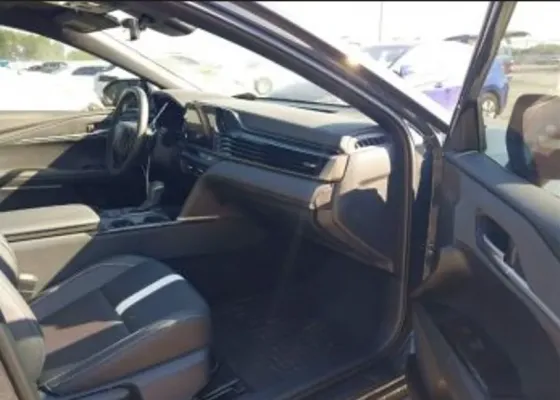 Toyota Camry 2.5L 2025 თბილისი