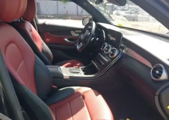 Mercedes GLC 2L 2021 Тбилиси