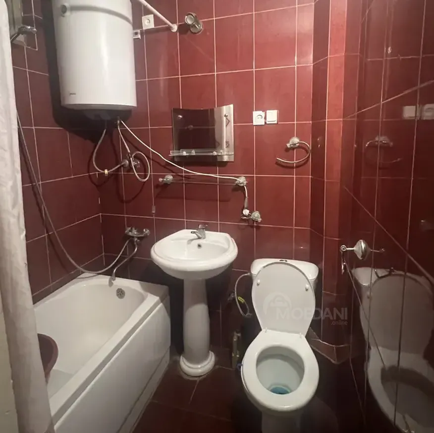 Сдам 1-комн. квартиру 40м² 6/8 эт. Тбилиси - изображение 7