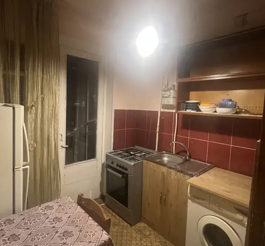 Сдам 1-комн. квартиру 40м² 6/8 эт. Тбилиси - изображение 9