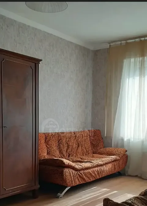 Сдам 1-комн. квартиру 40м² 4/8 эт. Тбилиси - изображение 1