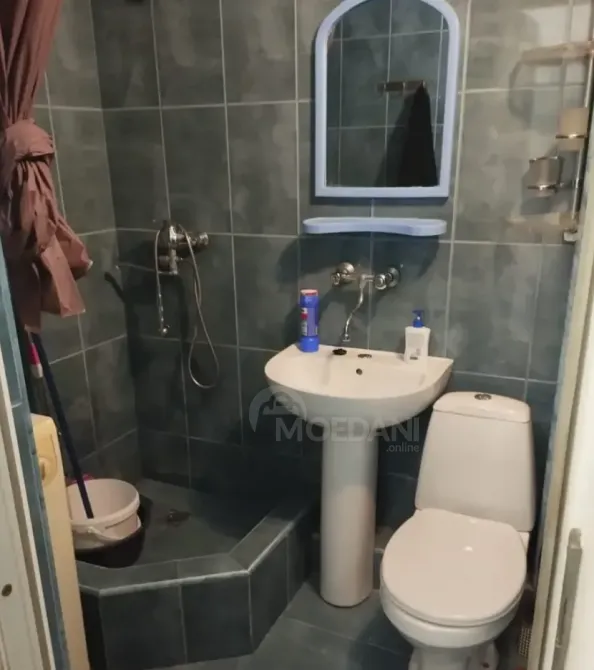 Сдам 1-комн. квартиру 40м² 3/5 эт. Тбилиси - изображение 4