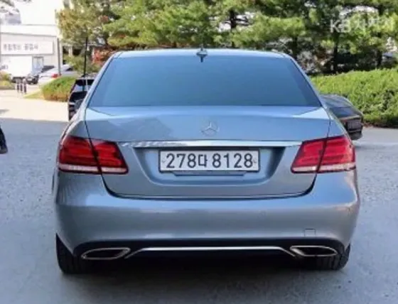 Mercedes E 2.2L 2015 თბილისი