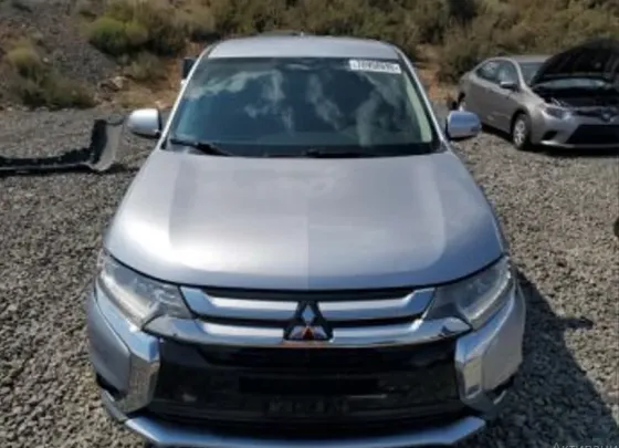 Mitsubishi Outlander 2017 Тбилиси