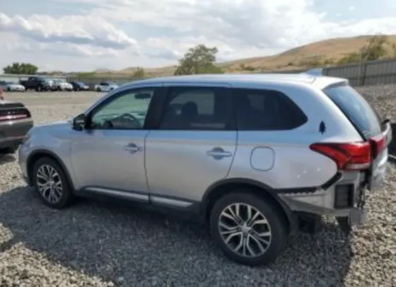 Mitsubishi Outlander 2017 Тбилиси