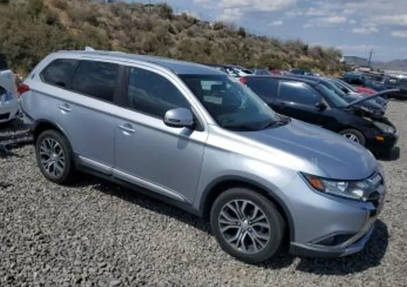 Mitsubishi Outlander 2017 თბილისი - photo 4