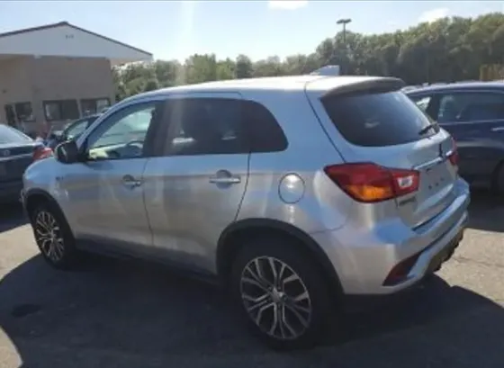 Mitsubishi Outlander 2019 Тбилиси