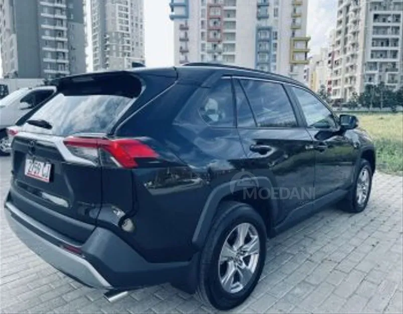 Toyota RAV4 2.5L 2024 Тбилиси - изображение 4