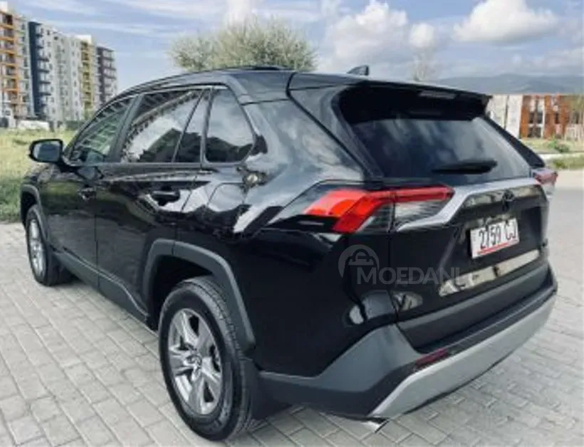 Toyota RAV4 2.5L 2024 Тбилиси - изображение 6