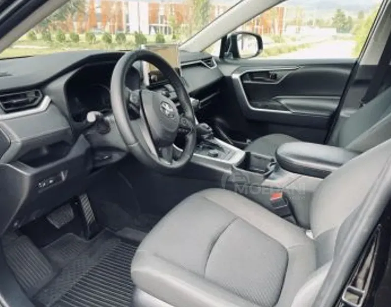 Toyota RAV4 2.5L 2024 Тбилиси - изображение 7