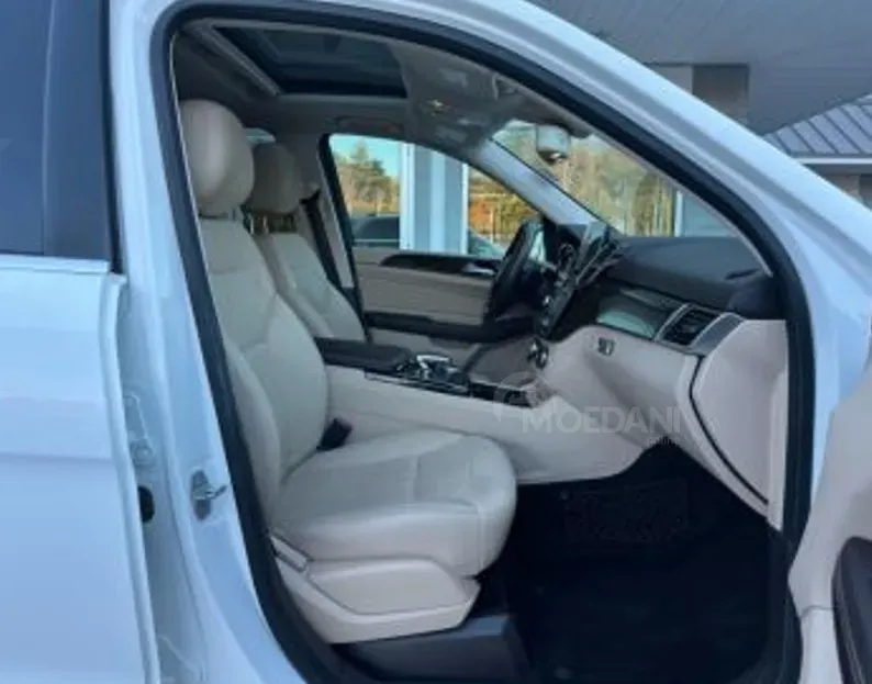 Mercedes GLE 0.1L 2016 Тбилиси - изображение 4