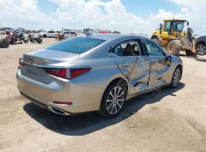 Lexus ES 2019 თბილისი - photo 3