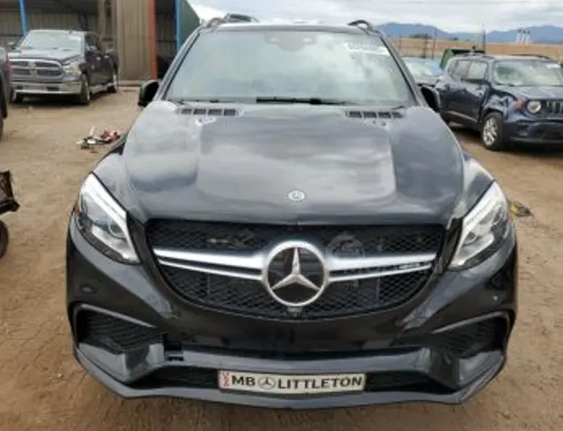 Mercedes GLE 5.5L 2018 Тбилиси - изображение 1