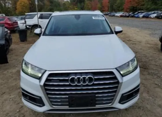 Audi Q7 2018 Тбилиси