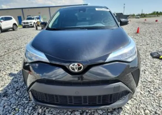Toyota C-HR 2L 2022 Тбилиси