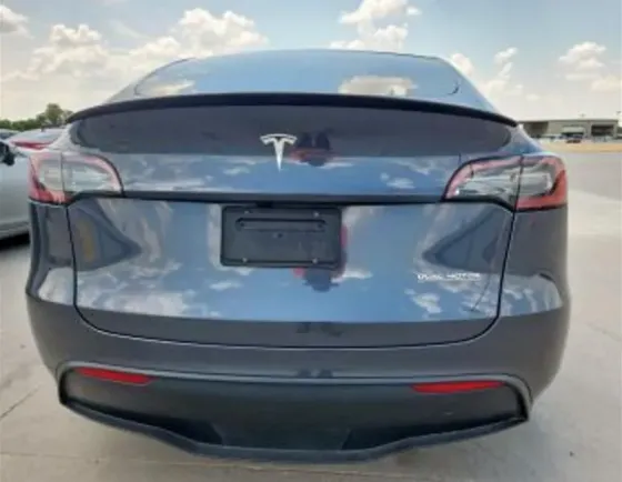 Tesla Model Y 2023 Тбилиси