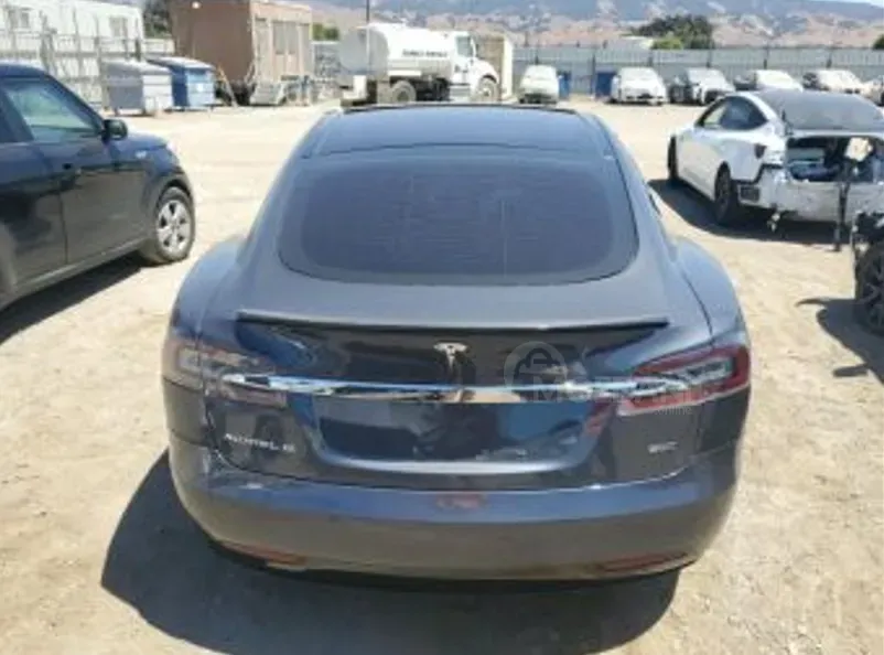 Tesla Model S 2016 Тбилиси - изображение 7