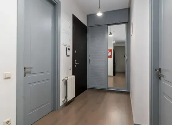 იყიდება 2 ოთახიანი ბინას 46მ² 3/8 სართ თბილისი