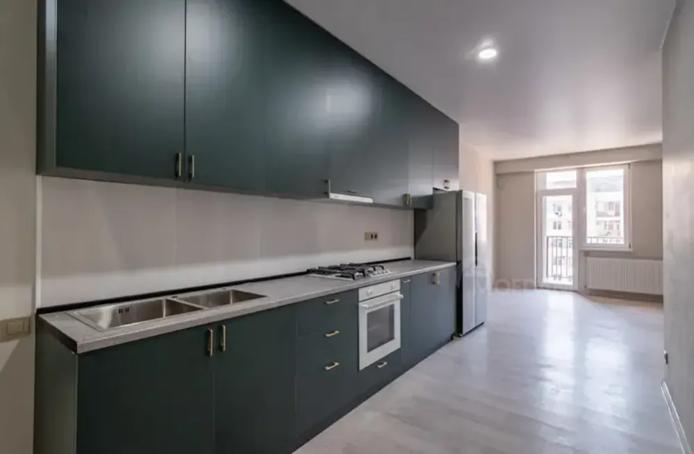 Продам 3-комн. квартиру 75м² 8/10 эт. Тбилиси - изображение 1