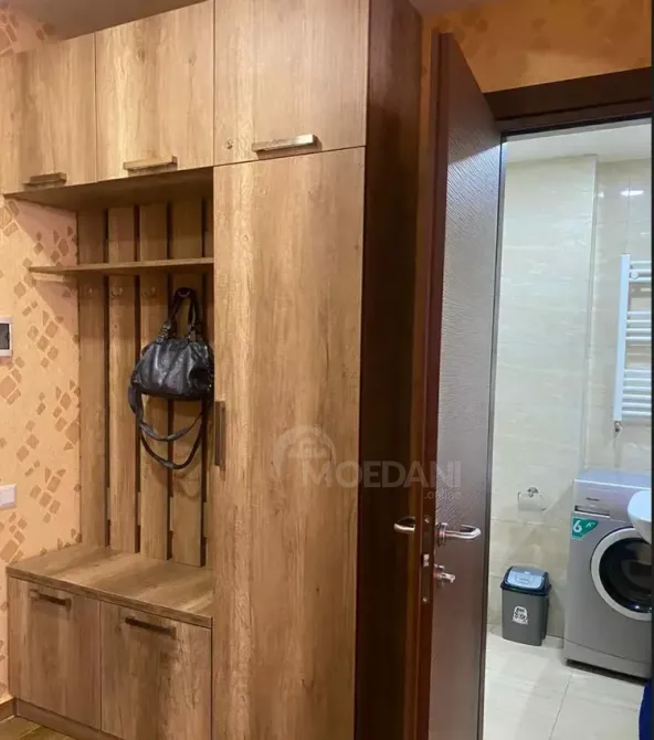 იყიდება 2 ოთახიანი ბინას 47მ² 1/5 სართ ბორჯომი - photo 3