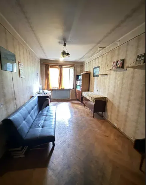 იყიდება 3 ოთახიანი ბინას 72მ² 4/5 სართ თბილისი - photo 1