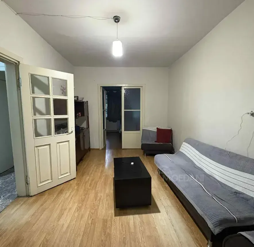 Продам 3-комн. квартиру 69м² 2/9 эт. Тбилиси - изображение 1