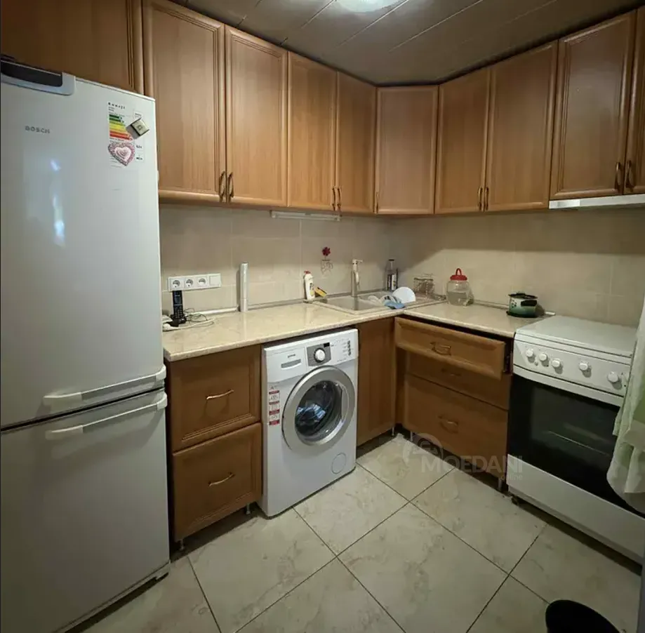 იყიდება 3 ოთახიანი ბინას 72მ² 4/8 სართ თბილისი - photo 7