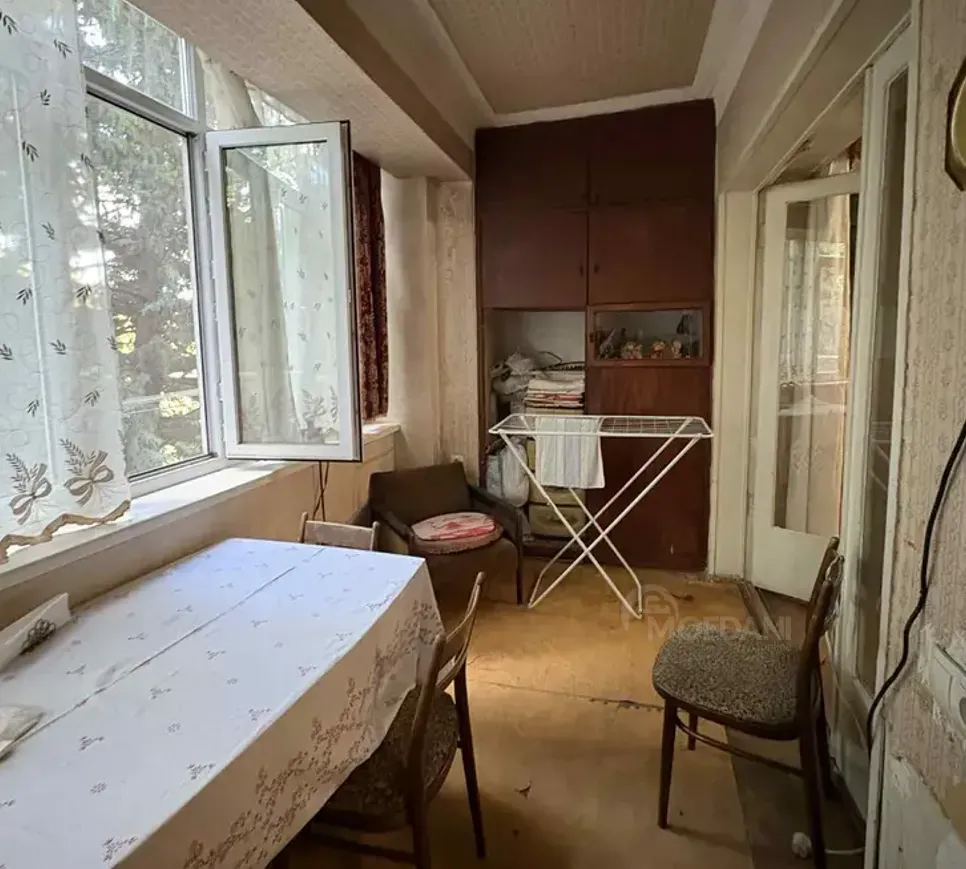 იყიდება 3 ოთახიანი ბინას 72მ² 4/8 სართ თბილისი - photo 6