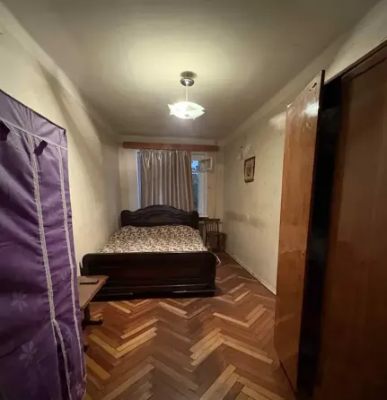 იყიდება 2 ოთახიანი ბინას 54.3მ² 4/5 სართ თბილისი