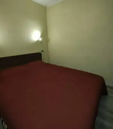 იყიდება 2 ოთახიანი ბინას 40მ² 4/5 სართ თბილისი