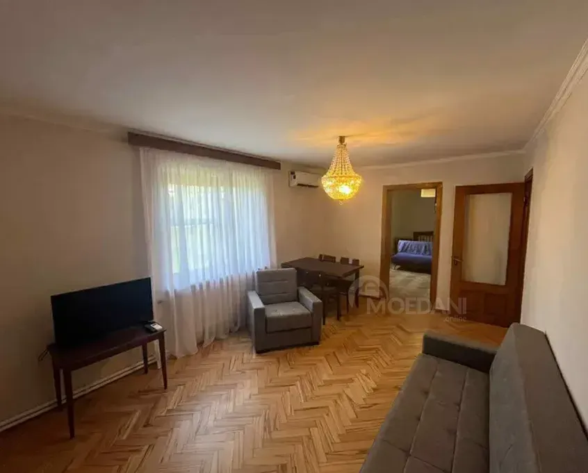 იყიდება 4 ოთახიანი ბინას 85მ² 5/5 სართ თბილისი - photo 1