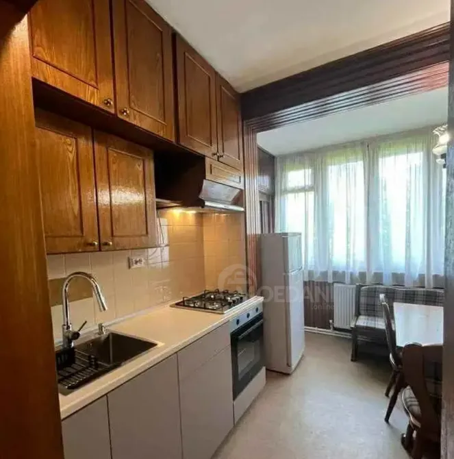 იყიდება 4 ოთახიანი ბინას 85მ² 5/5 სართ თბილისი - photo 6