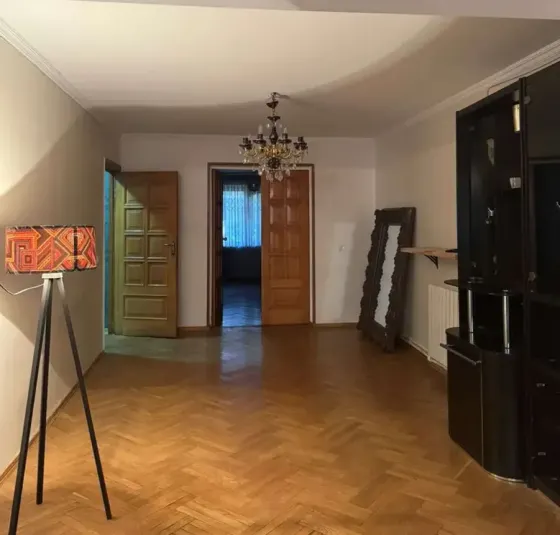Сдам 2-комн. квартиру 80м² 2/5 эт. Тбилиси