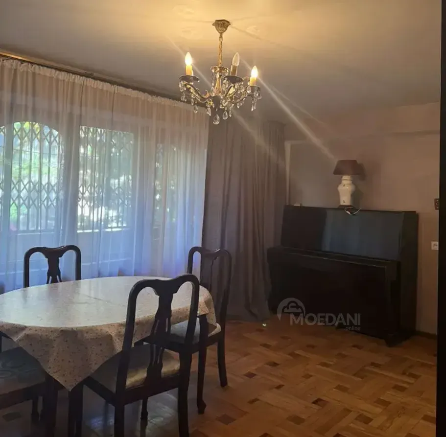 Сдам 2-комн. квартиру 80м² 2/5 эт. Тбилиси - изображение 6