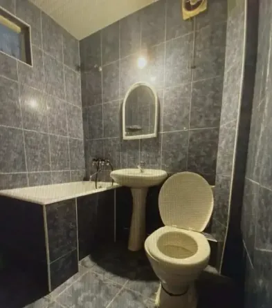 იყიდება 1 ოთახიანი ბინას 35მ² 4/5 სართ თბილისი