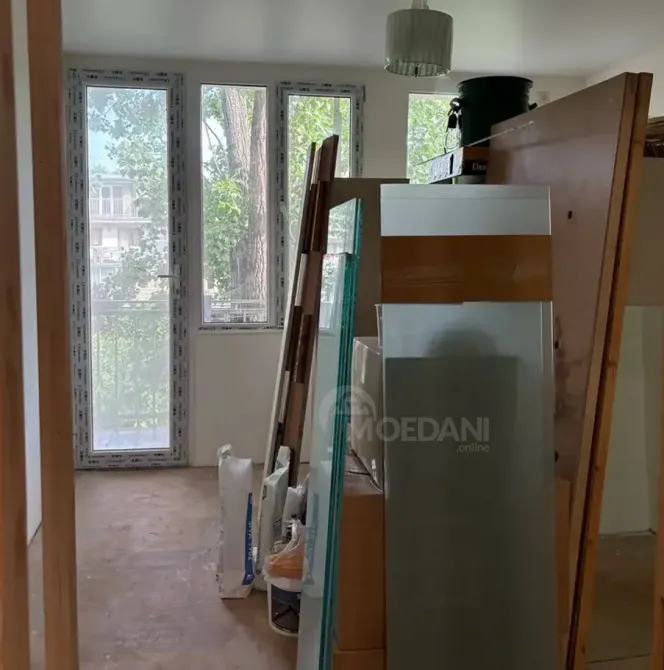 Продам 3-комн. квартиру 58м² 5/5 эт. Тбилиси - изображение 1