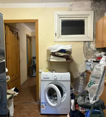 იყიდება 2 ოთახიანი ბინას 53მ² 1/5 სართ თბილისი