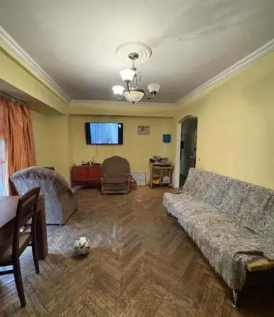 იყიდება 3 ოთახიანი ბინას 105მ² 2/14 სართ თბილისი