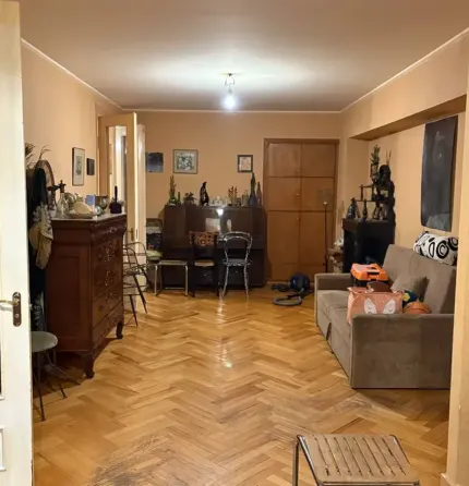 იყიდება 3 ოთახიანი ბინას 100მ² 10/16 სართ თბილისი